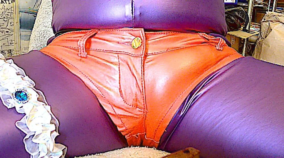 No.31 on Top Cam2Cam Sex Models Online This Week — sexypenis75 — 2026-06-09 19:32 UTC