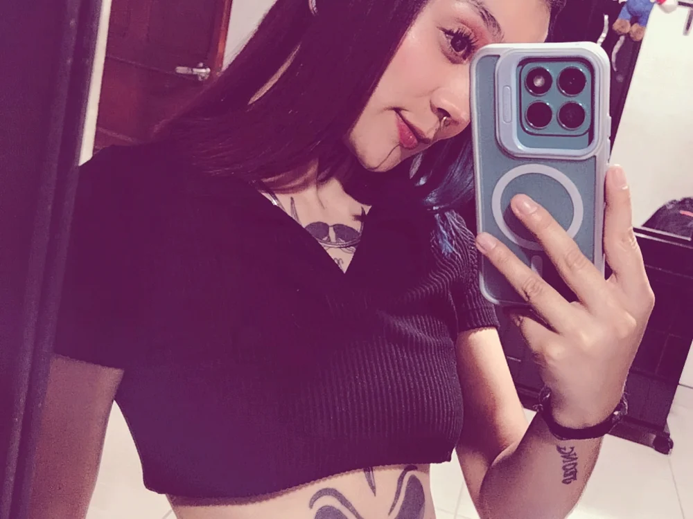 No.23 on Top Cam2Cam Sex Models Making a Comeback Today — SharonSalazar — 2026-06-23 21:45 UTC