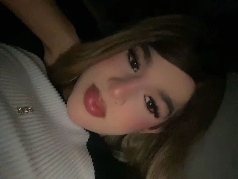 No.38 on Top Cam2Cam Sex Models by Time Slot Today — Sophiaa_doll_ — 2026-06-08 23:02 UTC