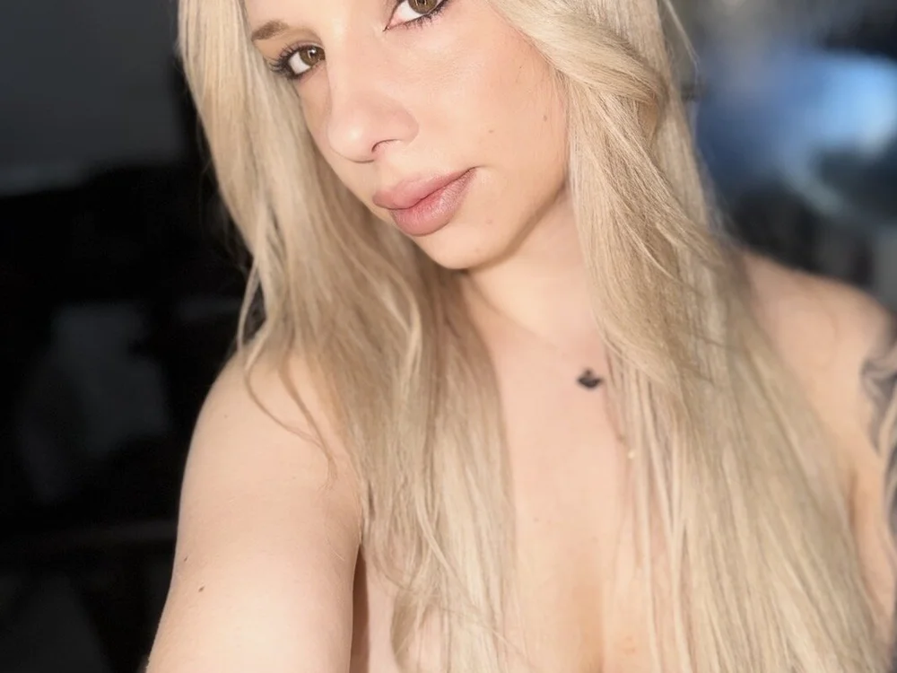 No.9 on Most-Watched Cam Models Today — SweetBella95_ — 2026-06-22 03:30 UTC