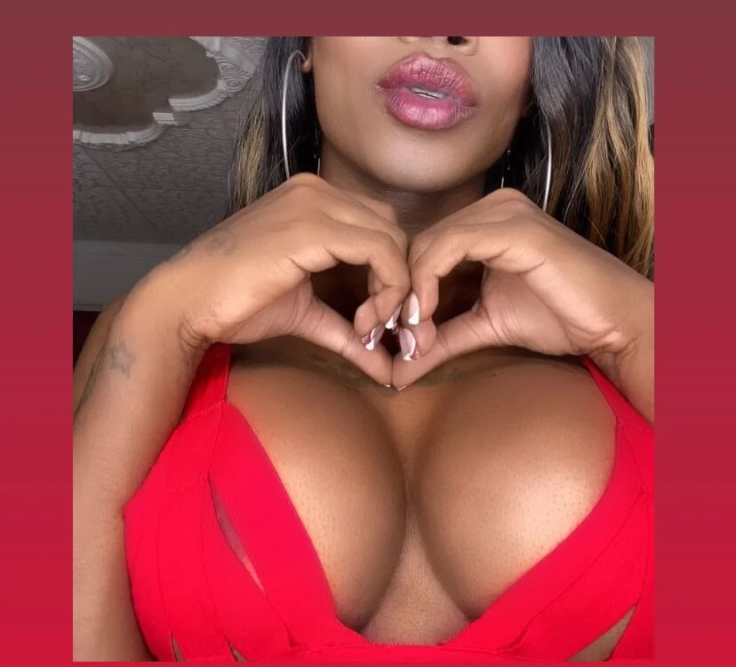 sweetsarabig22cm is No.27 on Hottest Cam Models Online Right Now (2026-06-28 23:01 UTC)