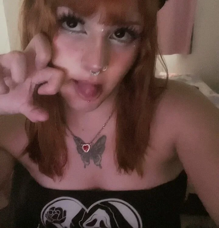 swettiebll is No.33 on Hottest Cam Models Online Right Now (2026-06-26 23:31 UTC)