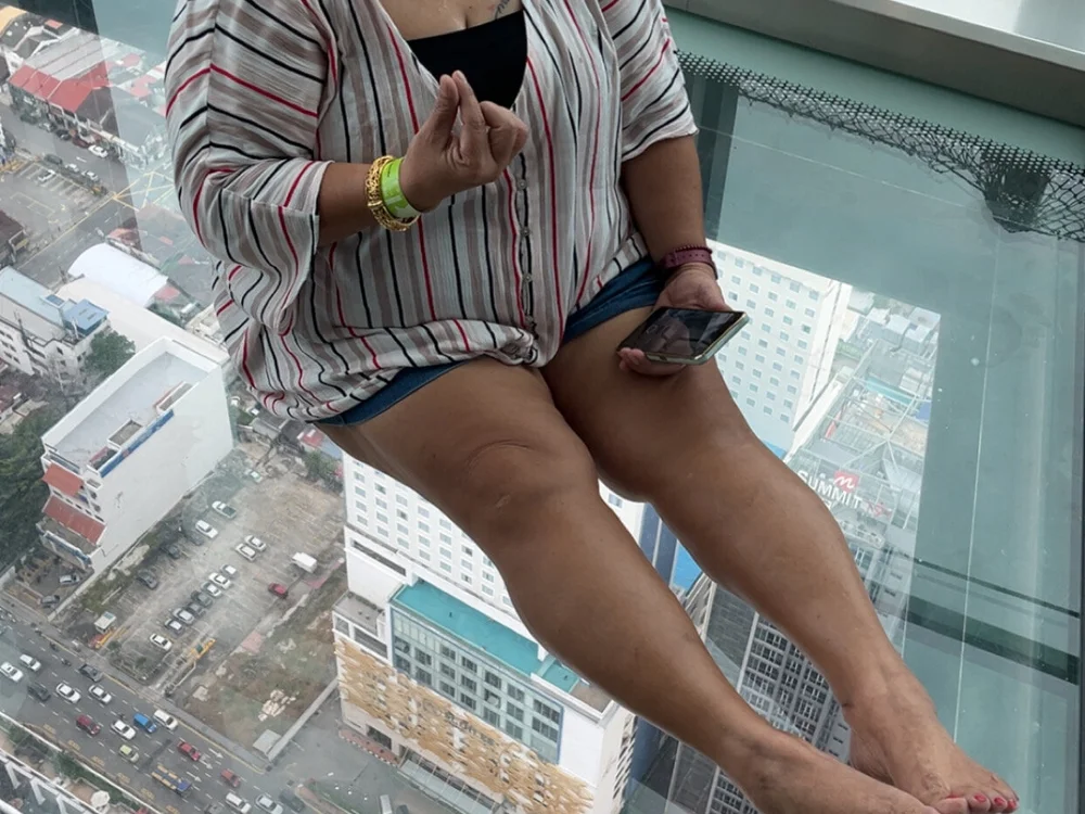 ThyroidLancers is No.75 on Top Cam Girls Hot Right Now (2026-07-01 19:00 UTC)