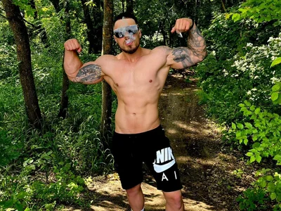 No.29 on Cam Models Making a Comeback — Tiberius_hunk — 2026-06-25 22:46 UTC