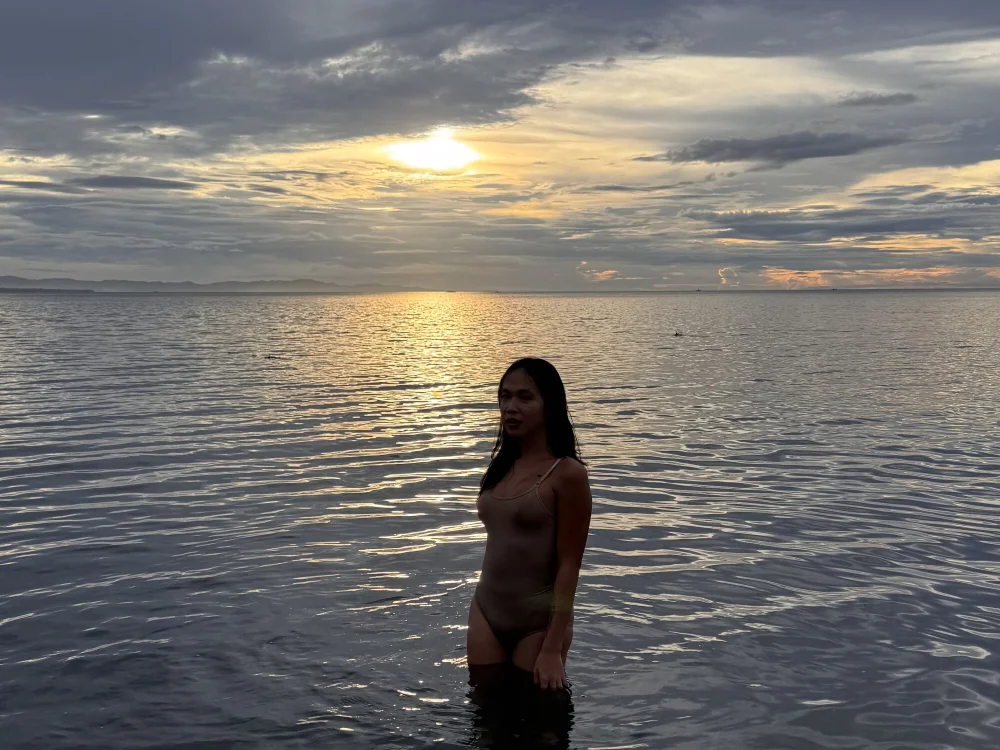 transjuicy is No.35 on Cam Models Making a Comeback (2026-07-23 21:46 UTC)