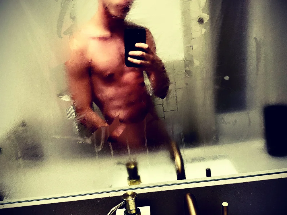 TrophyTroy is No.10 on Hottest Cam Models Online Right Now (2026-07-12 23:00 UTC)
