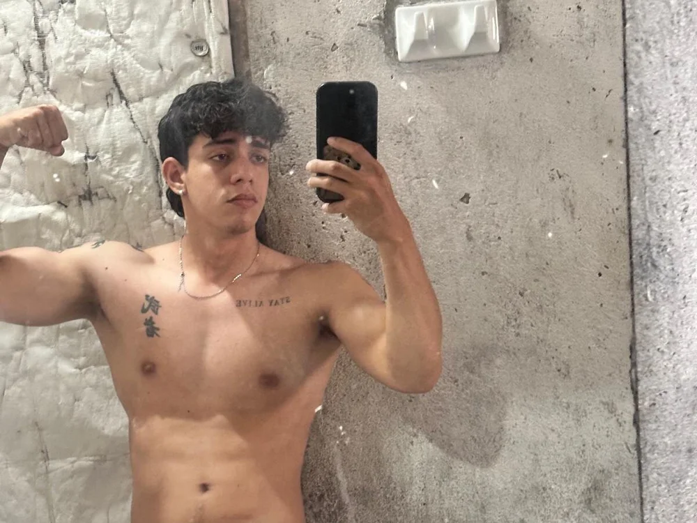 valdren_vylord is No.7 on Hottest Cam Models Online Right Now (2026-08-09 23:16 UTC)