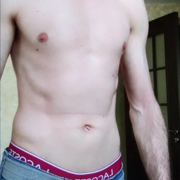 _vmu2000_ is No.33 on Rising Cam Models Today (2026-07-27 23:31 UTC)