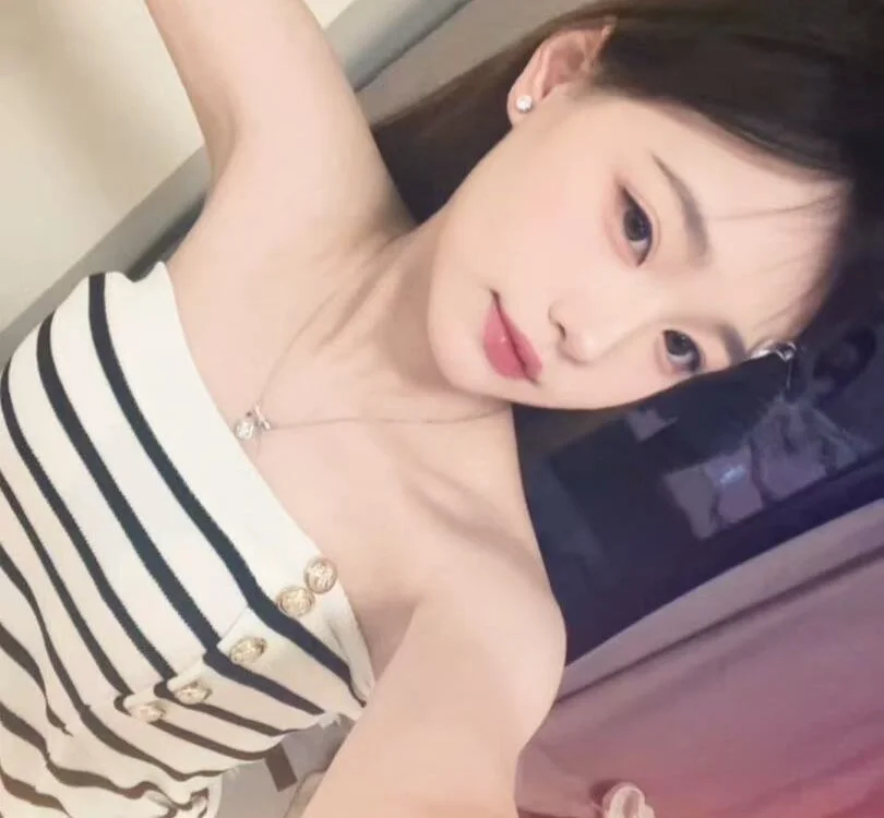 No.31 on Top Cam2Cam Sex Models by Peak Viewers Today — xiaoqiao-daqiao — 2026-06-14 13:12 UTC