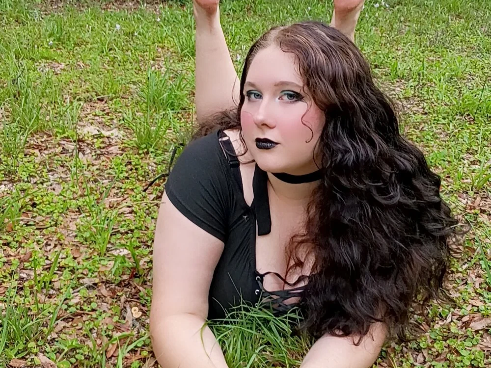 XRoxy_ThorneX is No.70 on Top Cam2Cam Sex Models Online Today (2026-07-08 03:30 UTC)