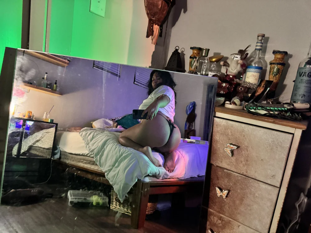 yakilicious is No.5 on Hottest Cam Models Online Right Now (2026-09-29 07:34 UTC)