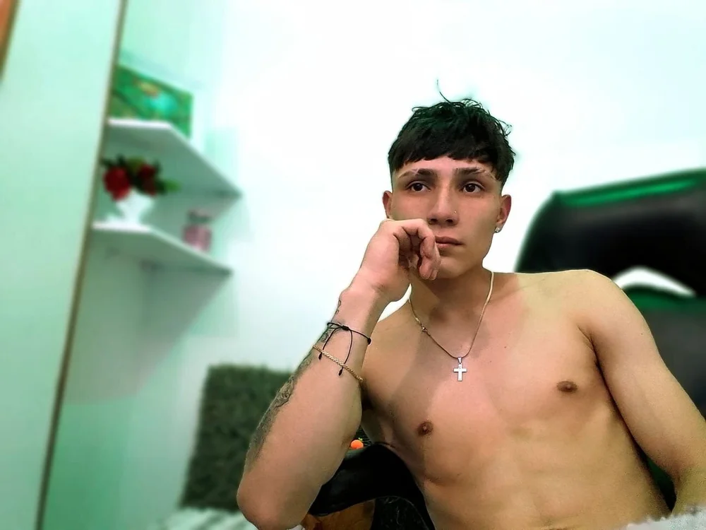 Yao_23 is No.45 on Top Cam2Cam Sex Models by Time of Day (2026-07-12 13:27 UTC)