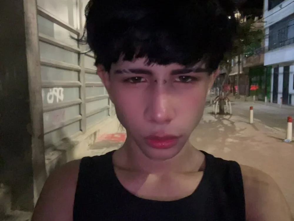yeremmy_xh is No.3 on Hottest Cam Models Online Right Now (2026-08-08 23:01 UTC)