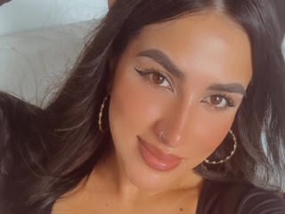 No.10 on Top Cam Girls by Time Slot Today — AlanaHarris — 2026-06-23 21:45 UTC