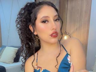 AmaraDeLux is No.76 on Top Cam Girls by Time Slot Today (2026-07-07 23:45 UTC)