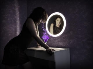 AmethystCharm is No.5 on Hottest 1-on-1 Cams Right Now (2026-07-20 23:46 UTC)