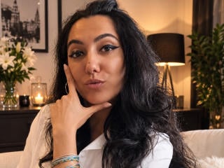 BellaVelvetNoir is No.38 on Cam Models Making a Comeback (2026-10-13 23:15 UTC)
