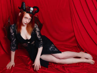 No.24 on Longest Live Cam Sessions Today — CheryCake — 2026-06-22 22:10 UTC
