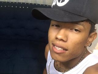 JuanmHata is No.26 on Top Cam Models This Week (2026-08-10 05:31 UTC)