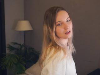 NicoleSpritzer is No.16 on Most Frequent Petite Cams Today (2026-07-23 23:01 UTC)