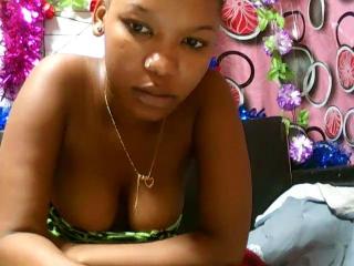 RinaXoxo is No.23 on Top Cam Models Online Now (2026-10-07 23:30 UTC)