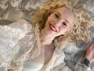 SheraSwayzer is No.36 on Longest Cam Girl Sessions Today (2026-07-10 22:45 UTC)