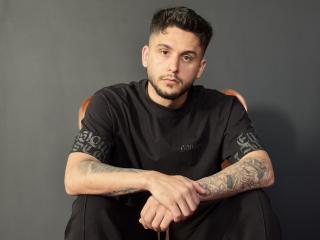 TroyWade is No.30 on Rising Cam Models Today (2026-10-22 23:45 UTC)
