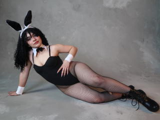 VanessaBlake is No.11 on Cam Girls Making a Comeback Today (2026-07-15 13:30 UTC)