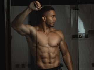 ZaneMaverick is No.10 on Top 1-on-1 Cams by Time of Day (2026-07-12 13:27 UTC)